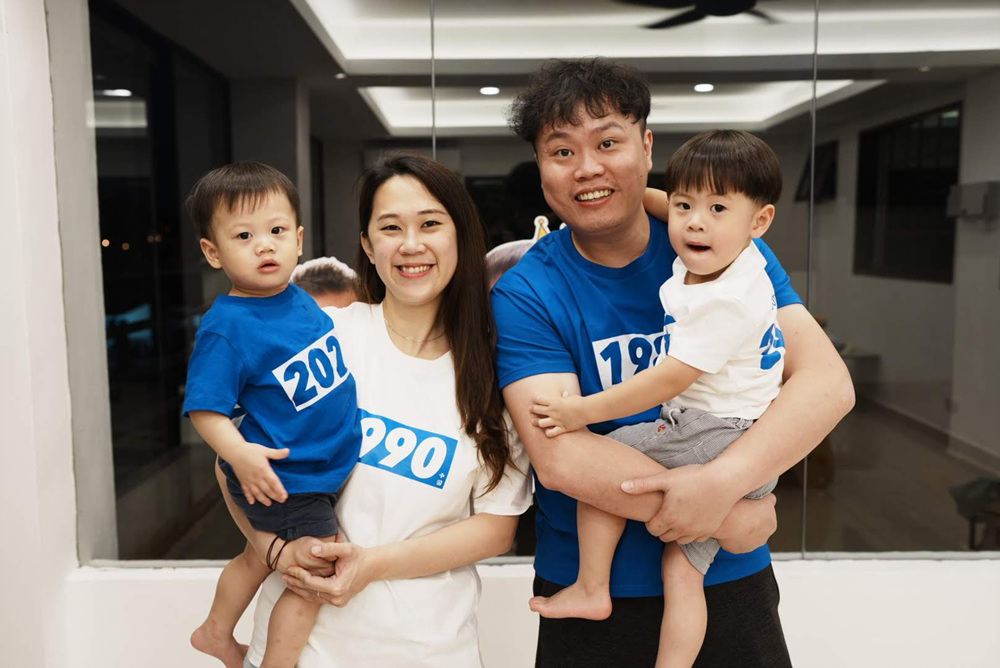 Xi Xi with Daddy and Mommy